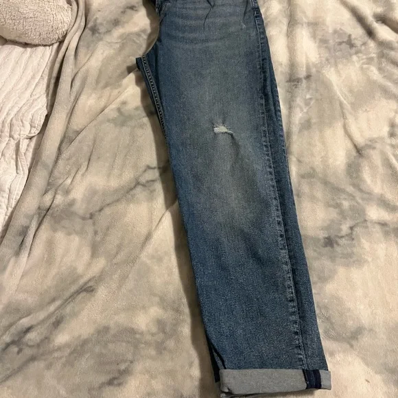 H&M Boyfriend Low Waist Mid-Wash Jean Size: 16 - Picture 9 of 9
